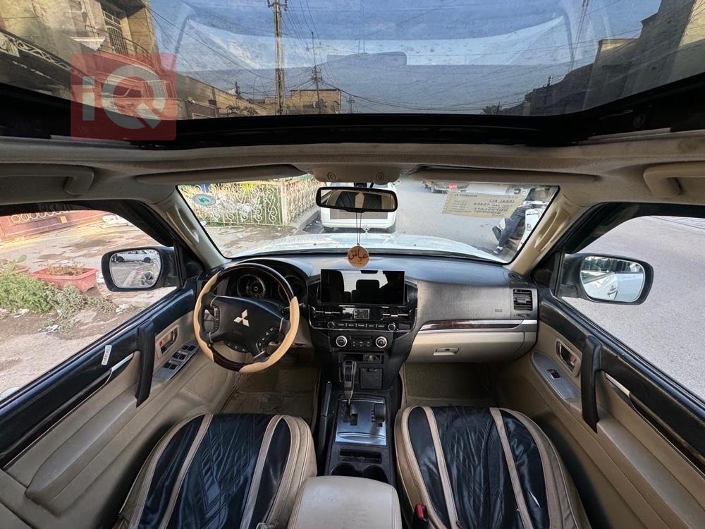 ميتسوبيشي باجيرو